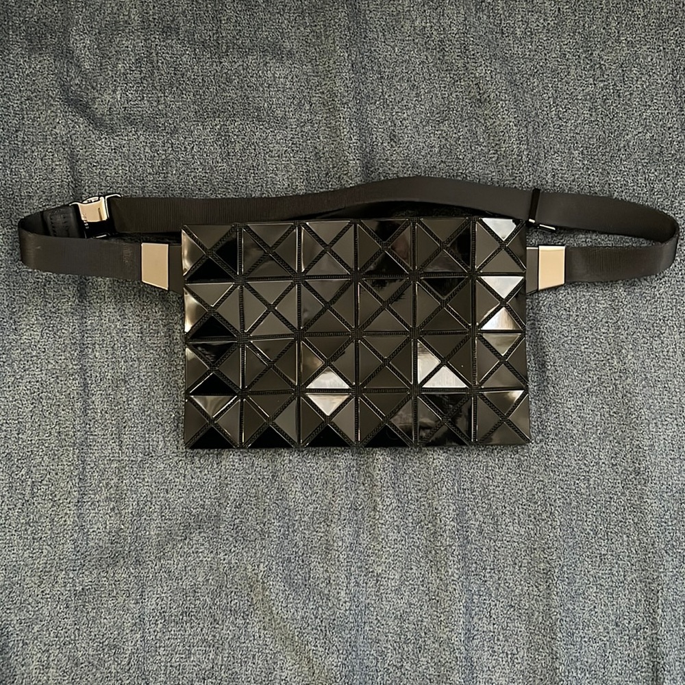 BAO BAO ISSEY MIYAKE Black Matte Waist Bag